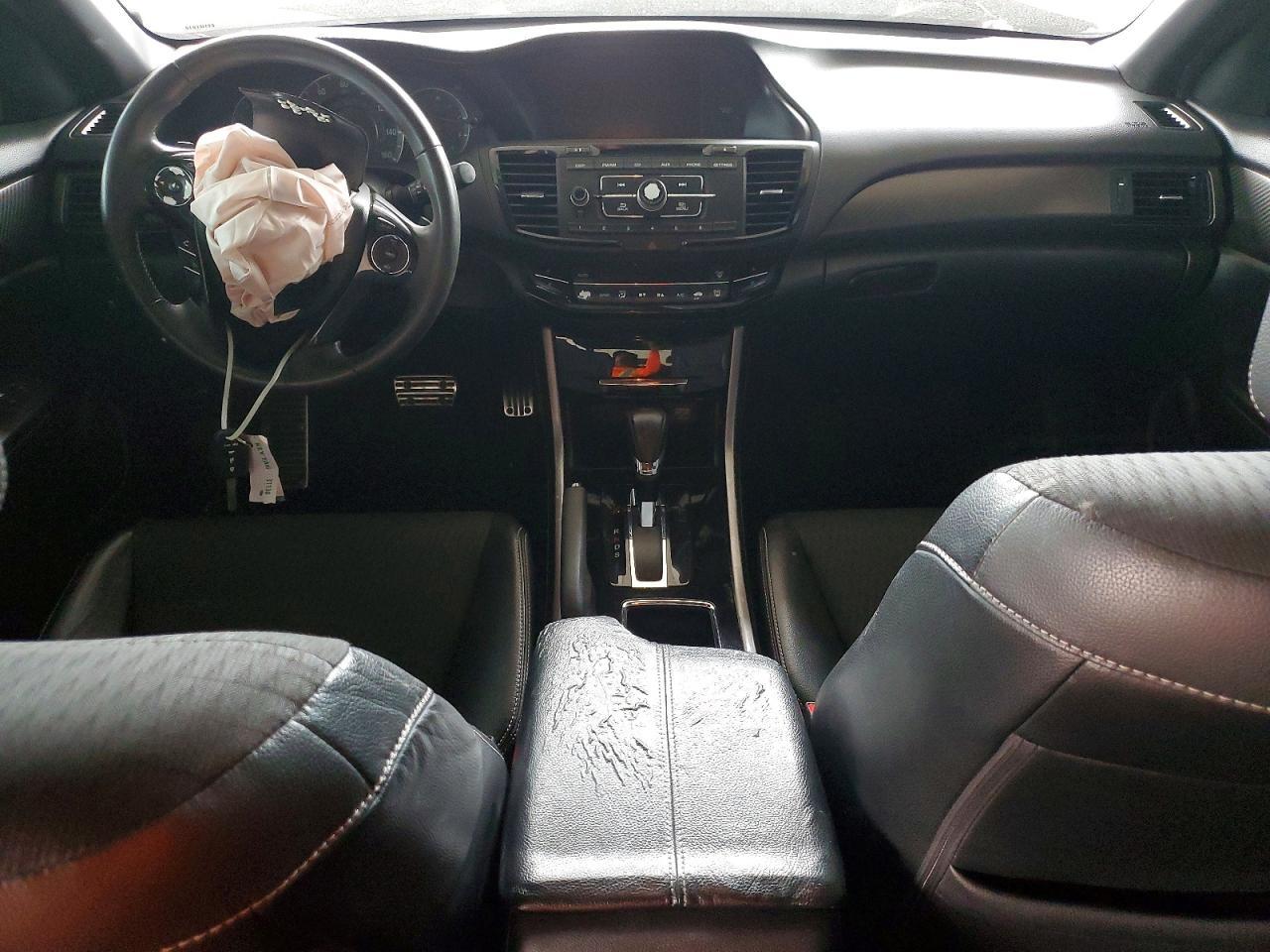 2016 HONDA ACCORD