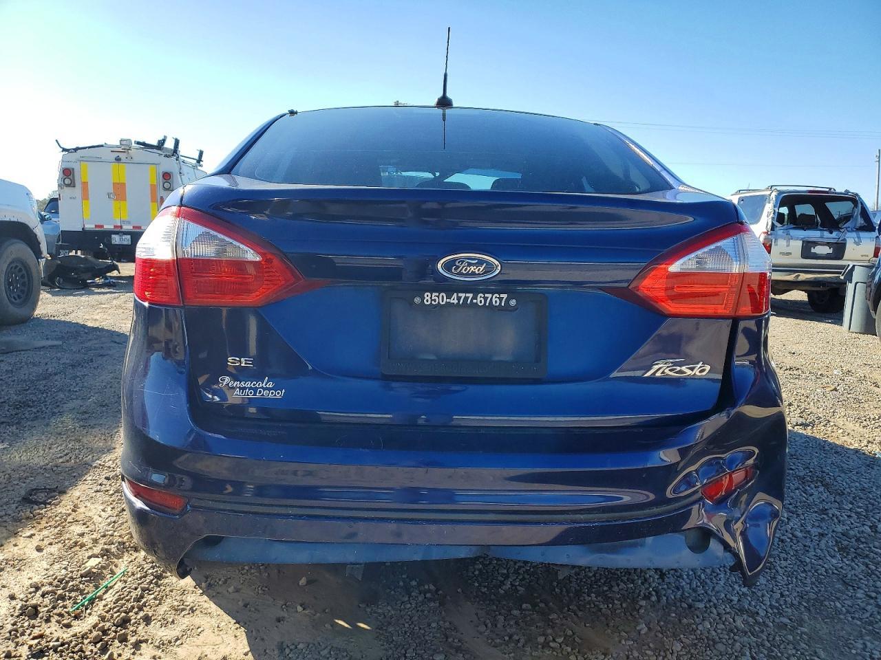 2016 FORD Fiesta