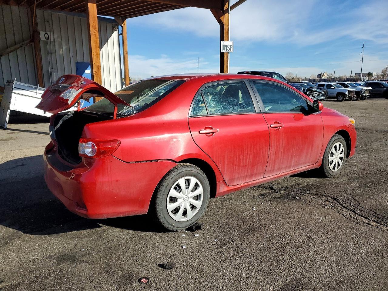2011 TOYOTA COROLLA