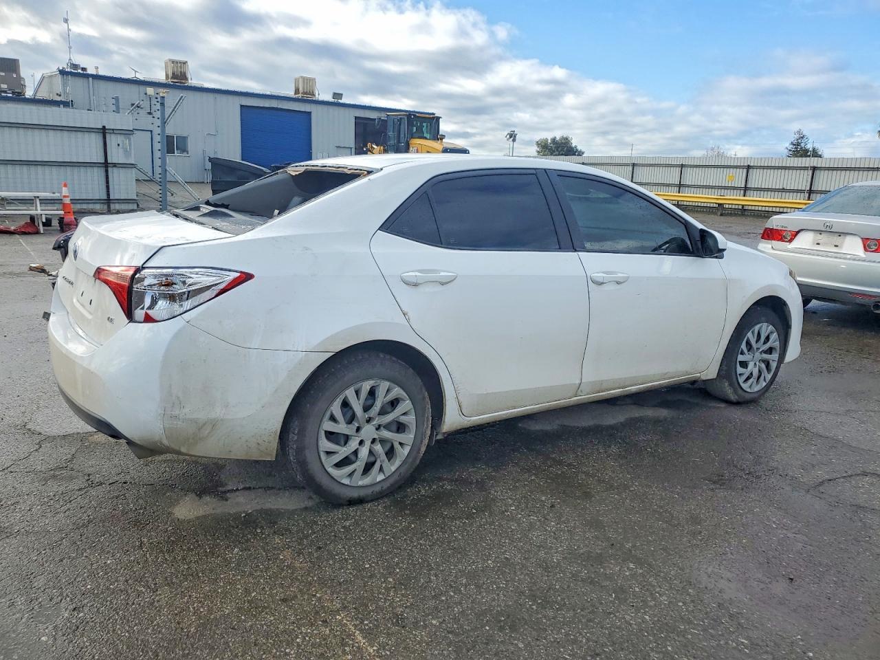 2018 TOYOTA COROLLA