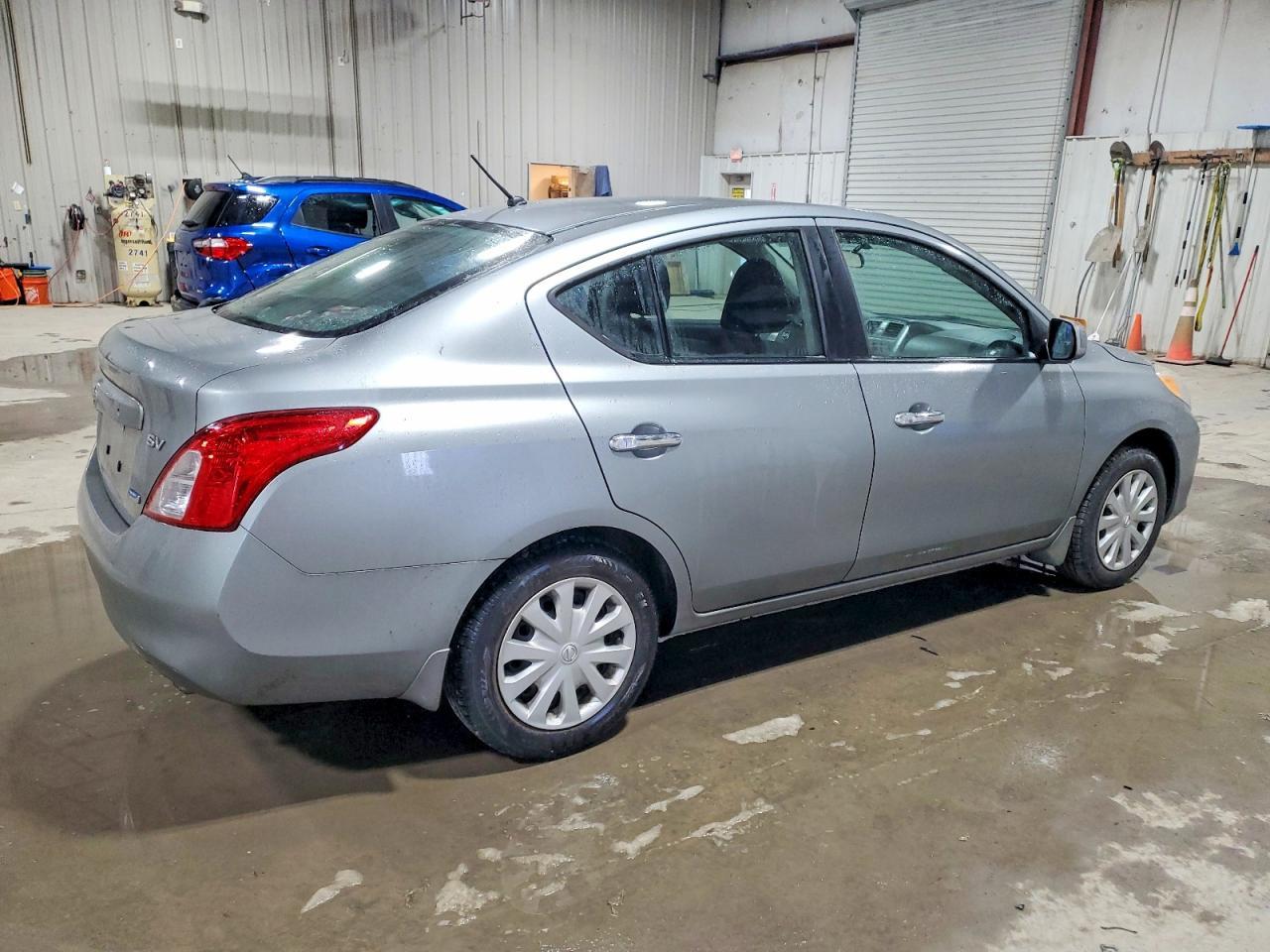 2012 NISSAN VERSA
