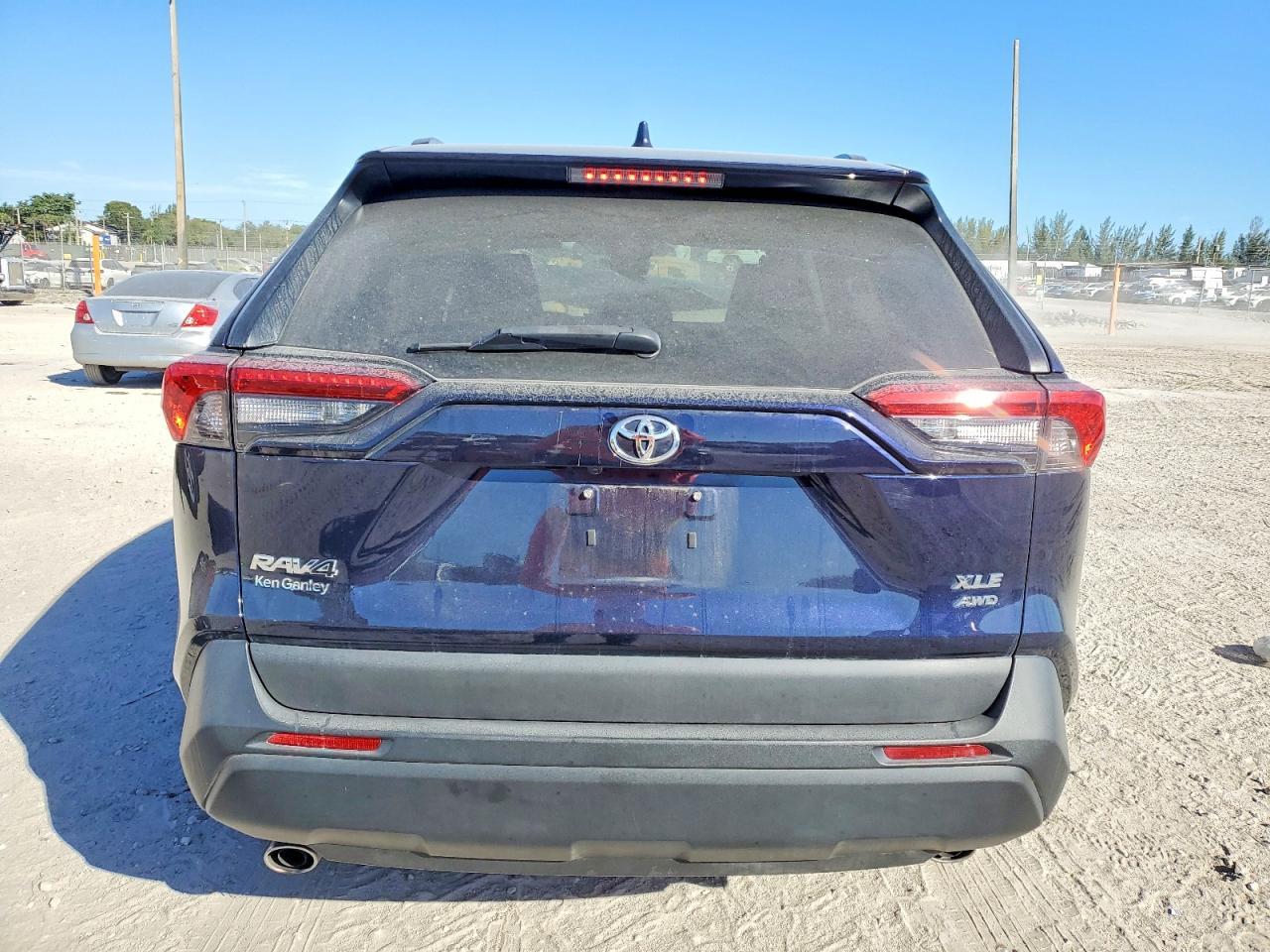 2020 TOYOTA RAV4