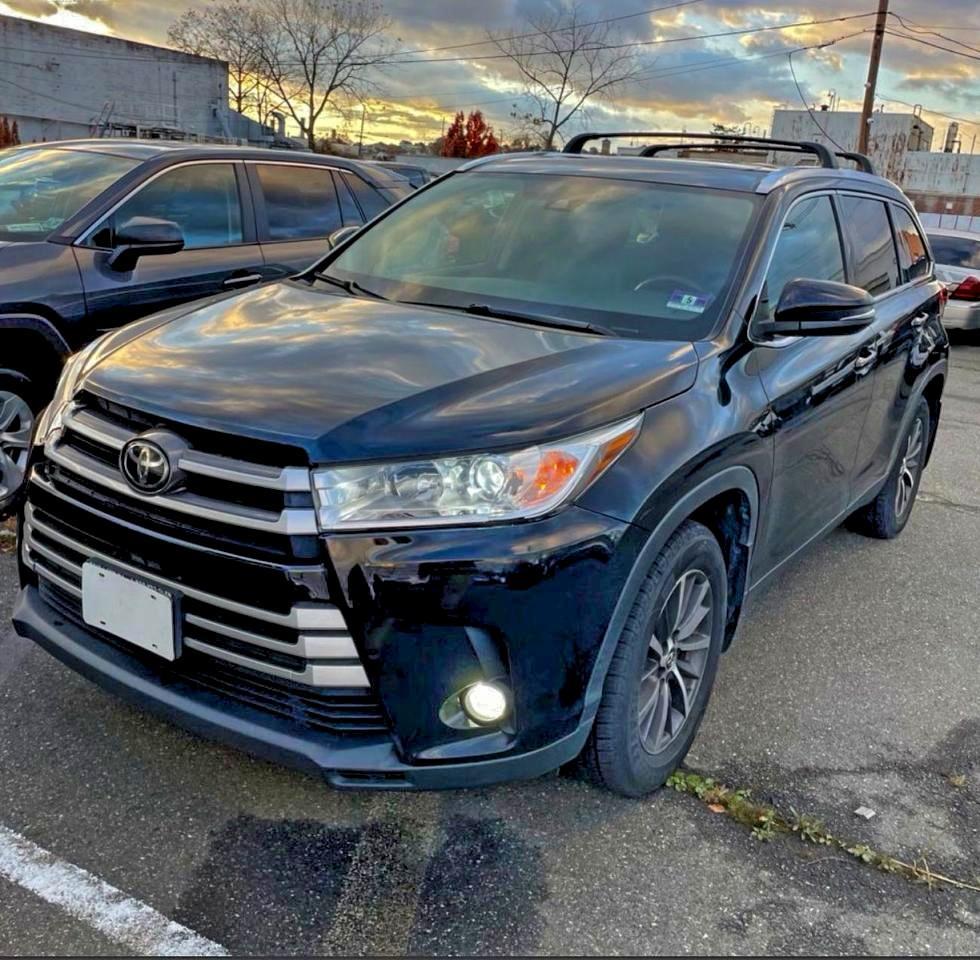 2019 TOYOTA HIGHLANDER