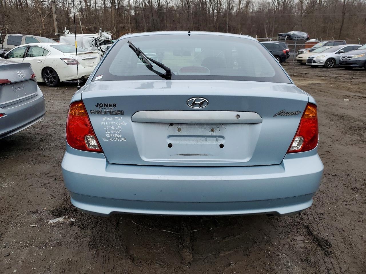 2004 HYUNDAI ACCENT