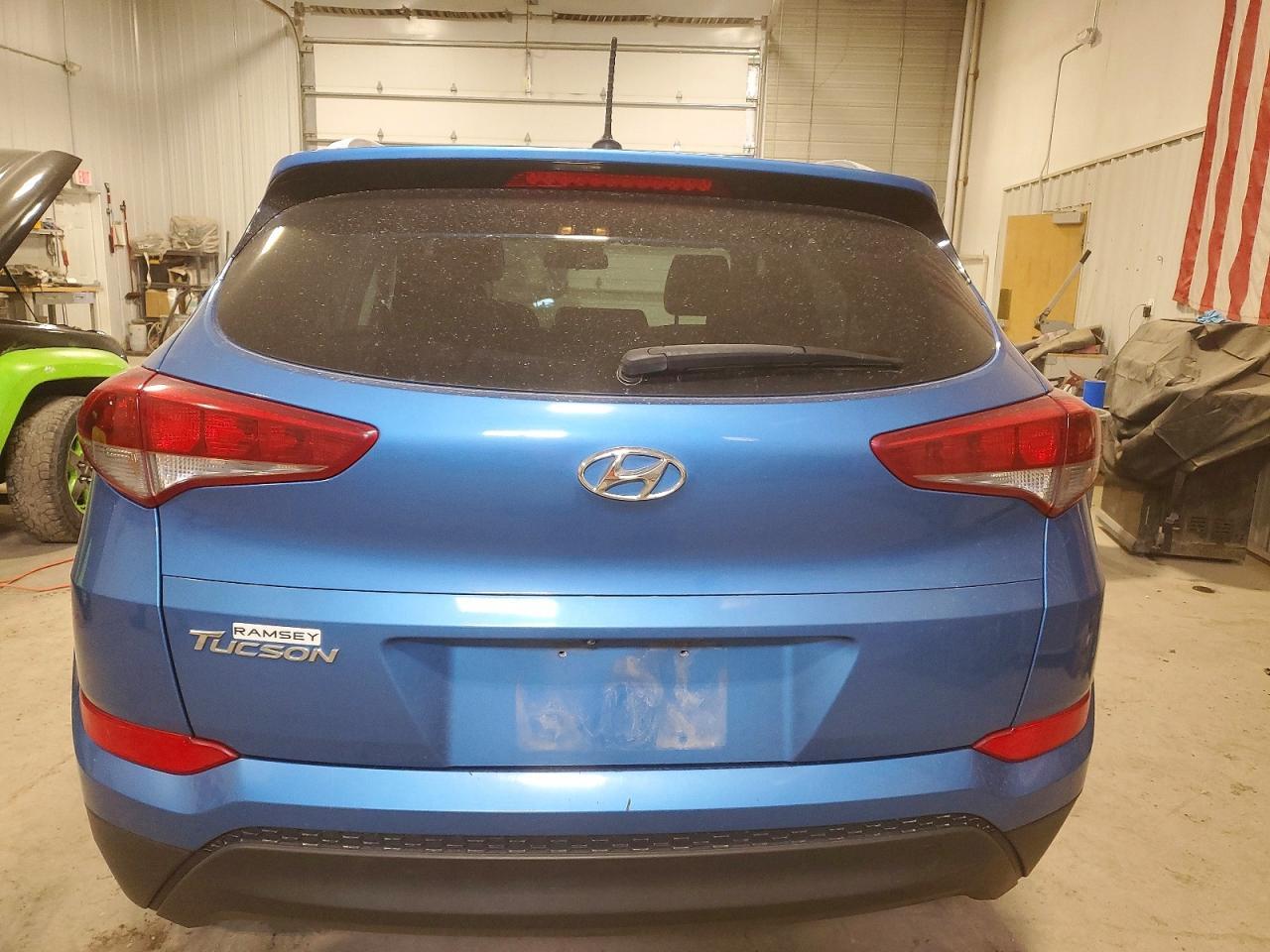2016 HYUNDAI TUCSON