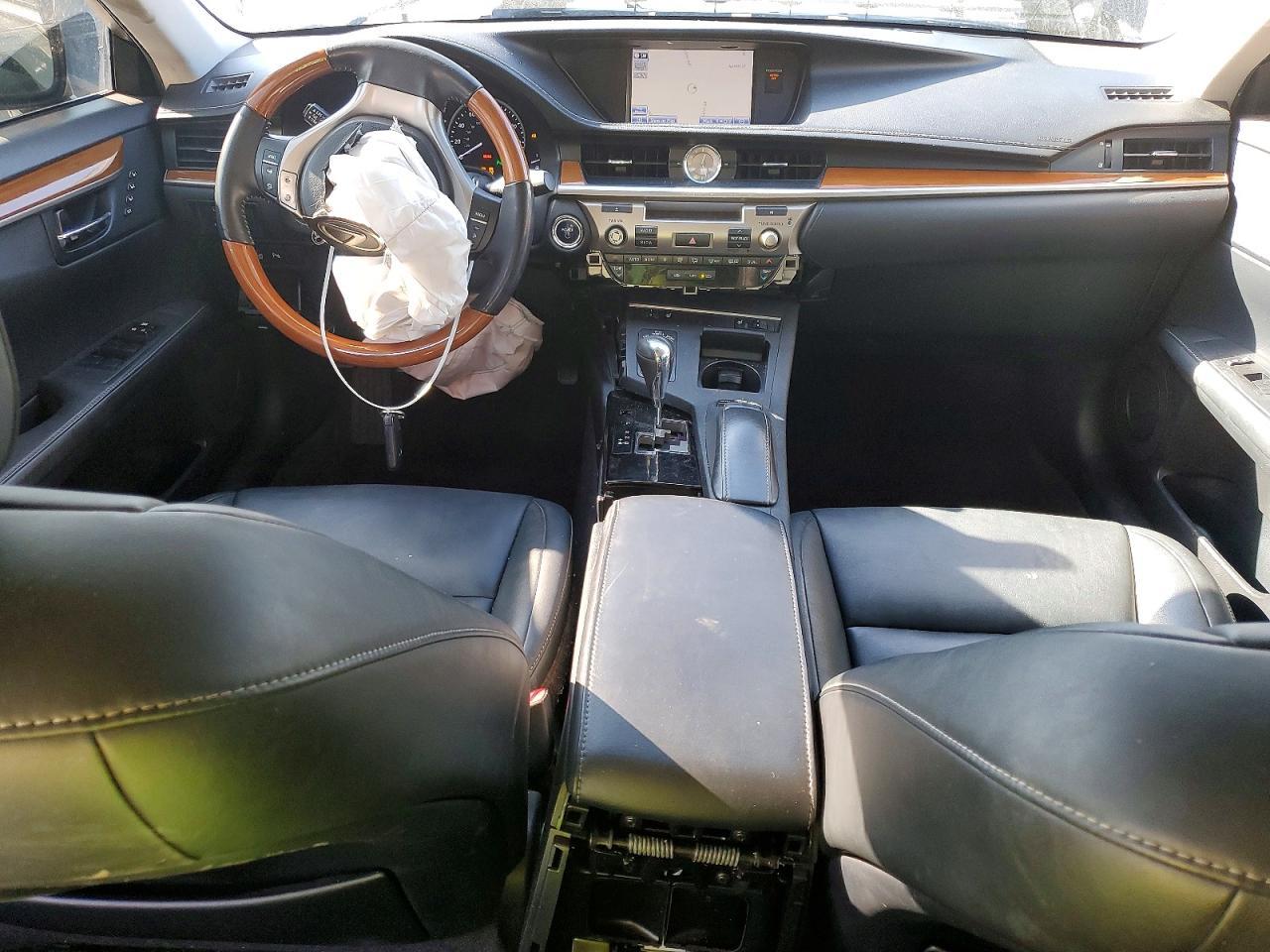 2013 LEXUS ES 300H