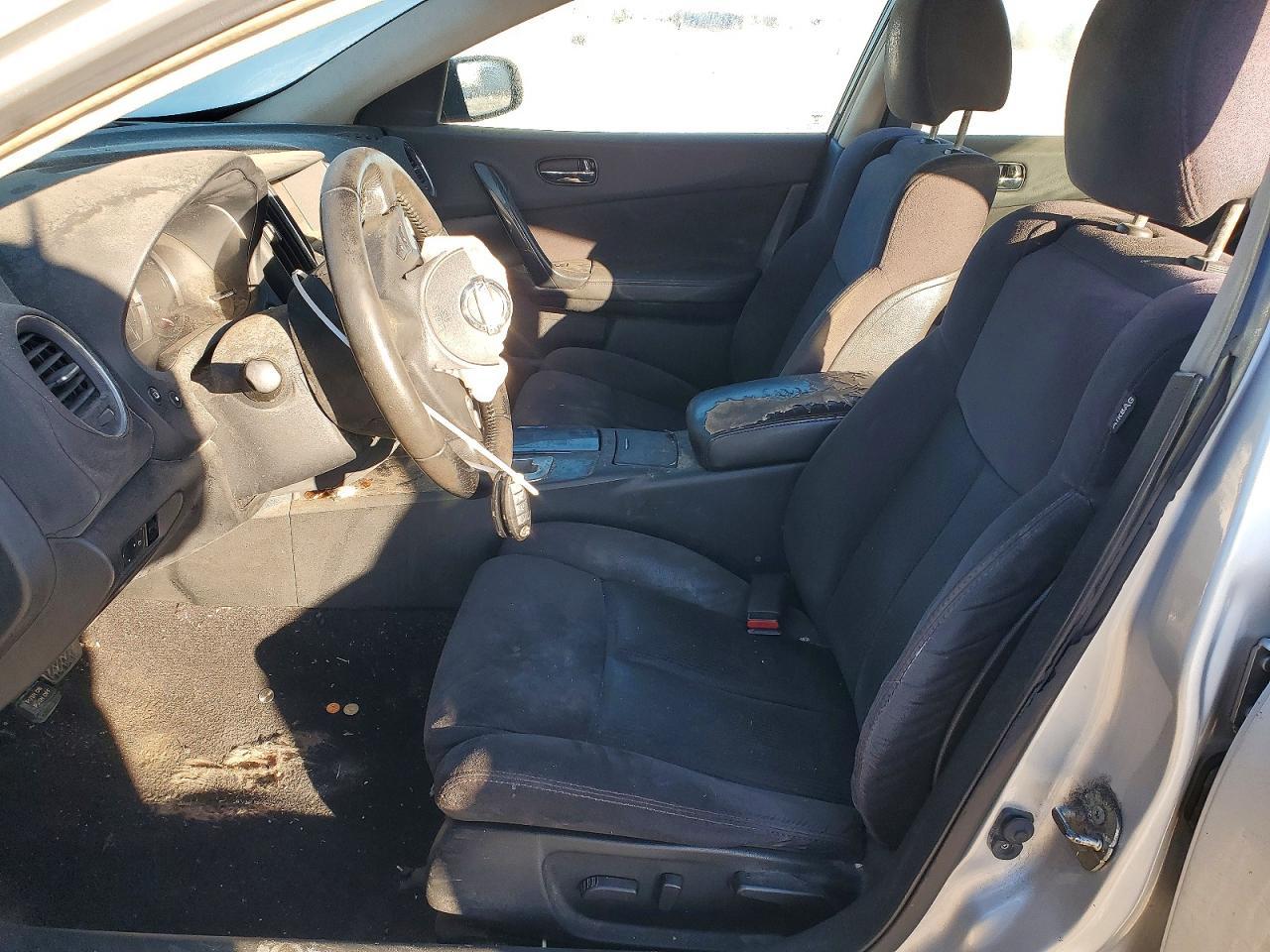 2012 NISSAN Maxima