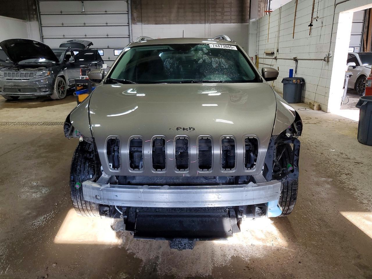 2016 JEEP CHEROKEE