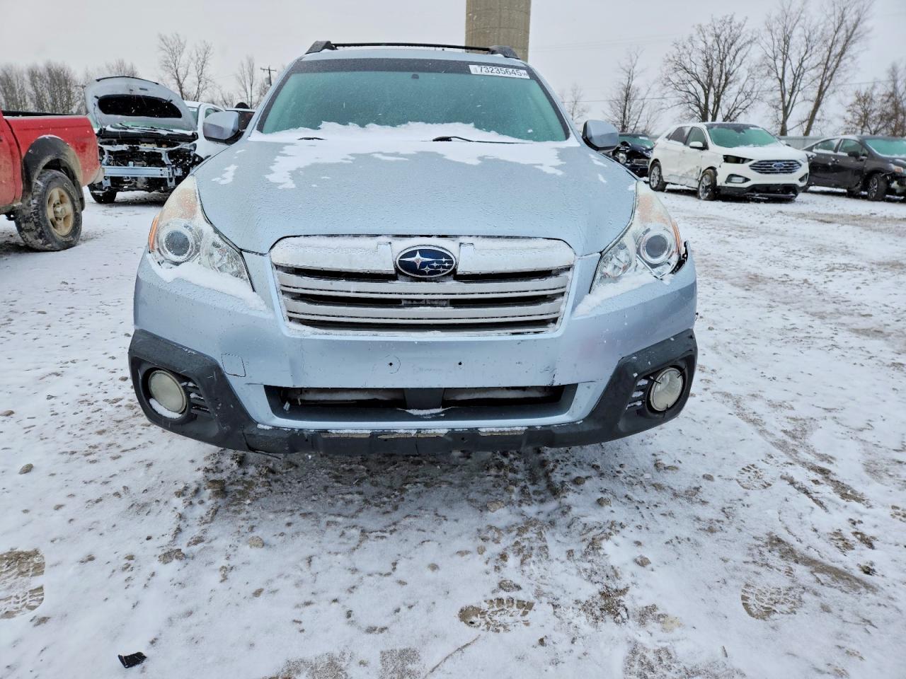 2013 SUBARU Outback