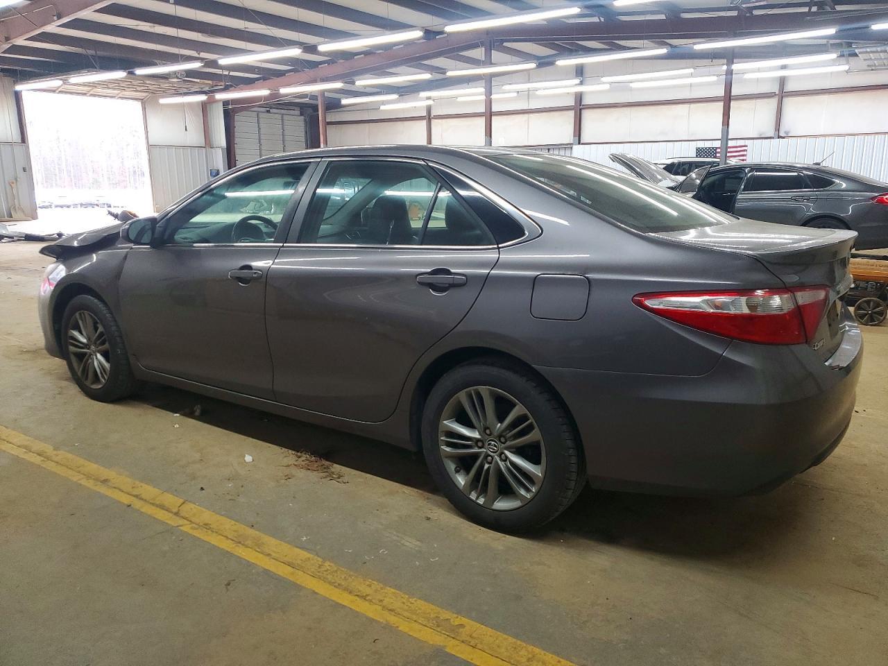 2015 TOYOTA CAMRY