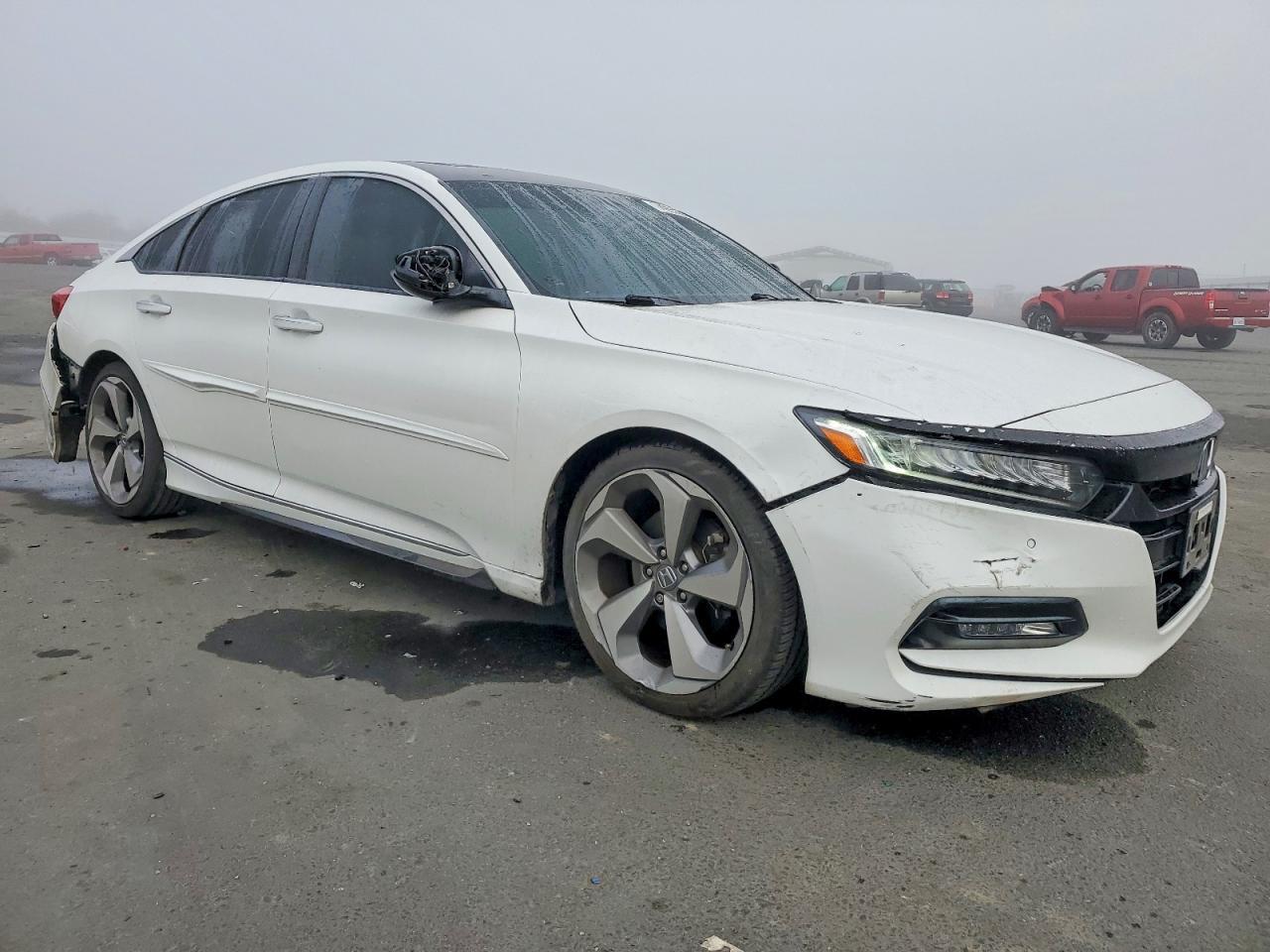 2018 HONDA ACCORD