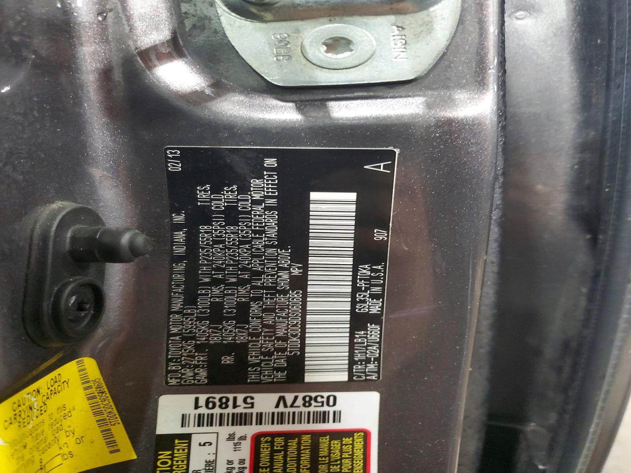 2013 TOYOTA SIENNA