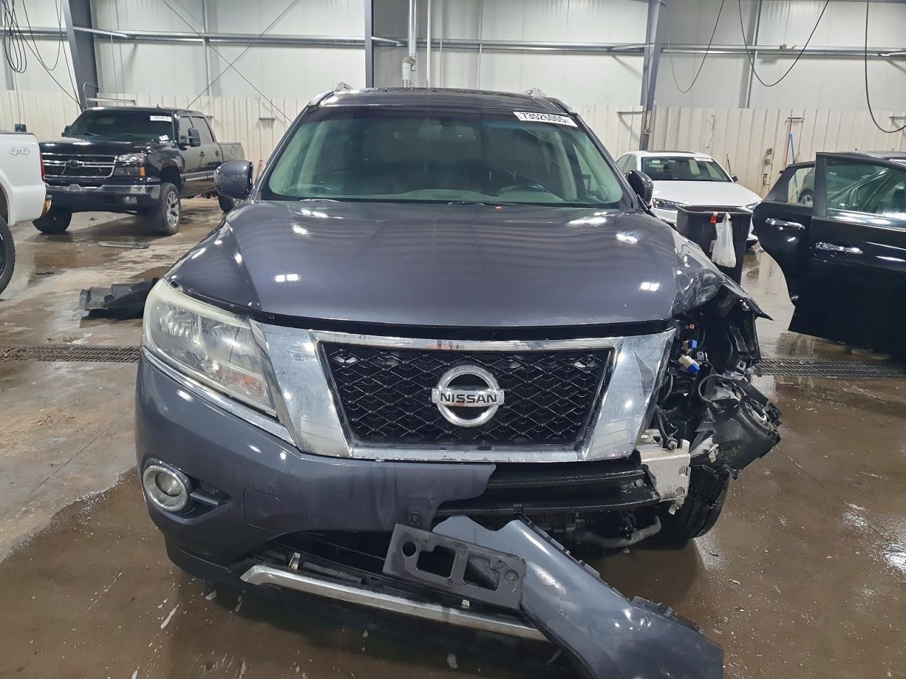 2014 NISSAN PATHFINDER