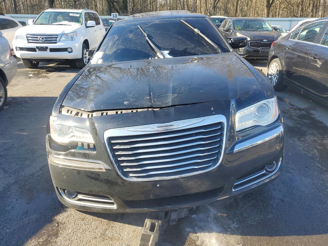 2013 CHRYSLER 300