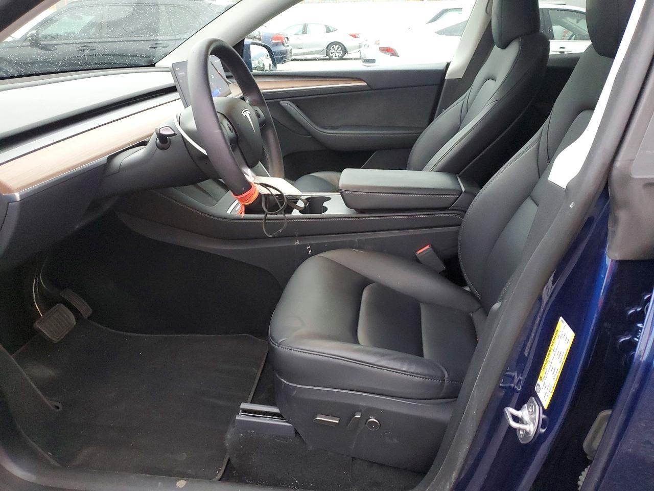 2024 TESLA MODEL Y