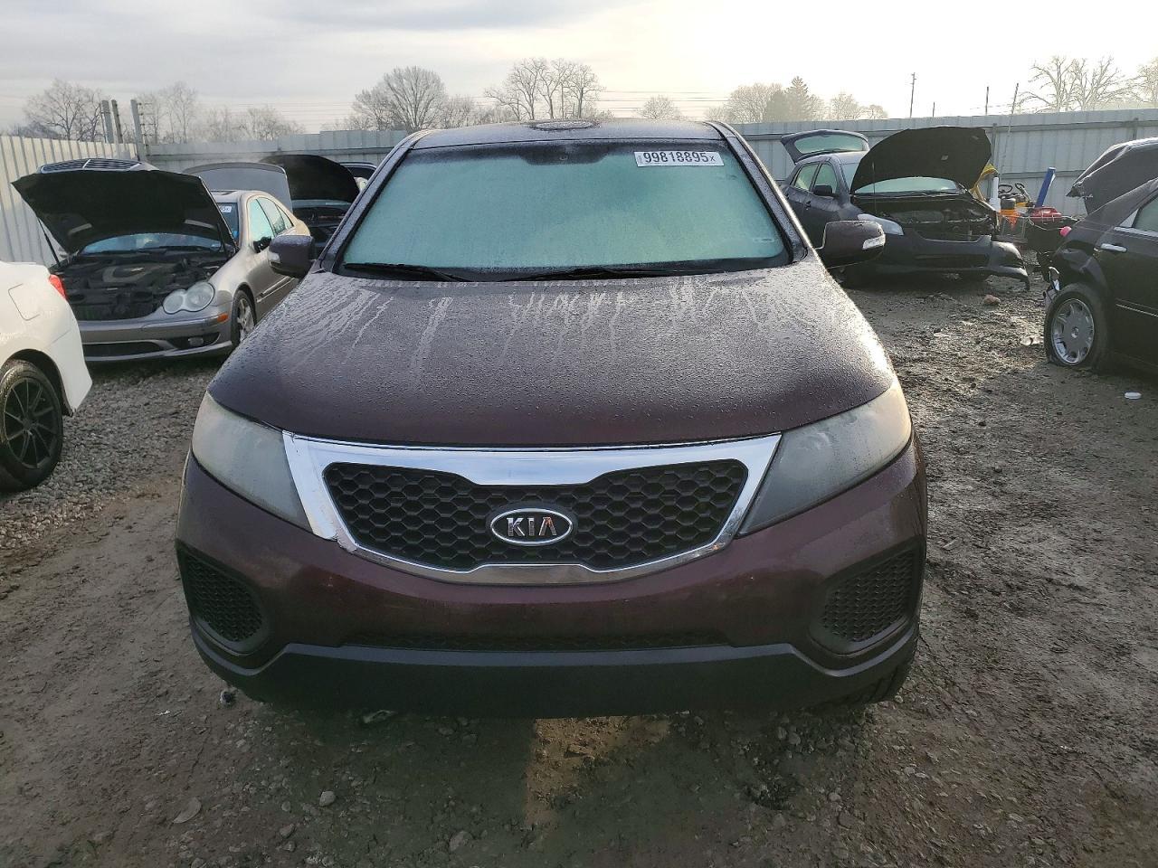 2011 KIA SORENTO