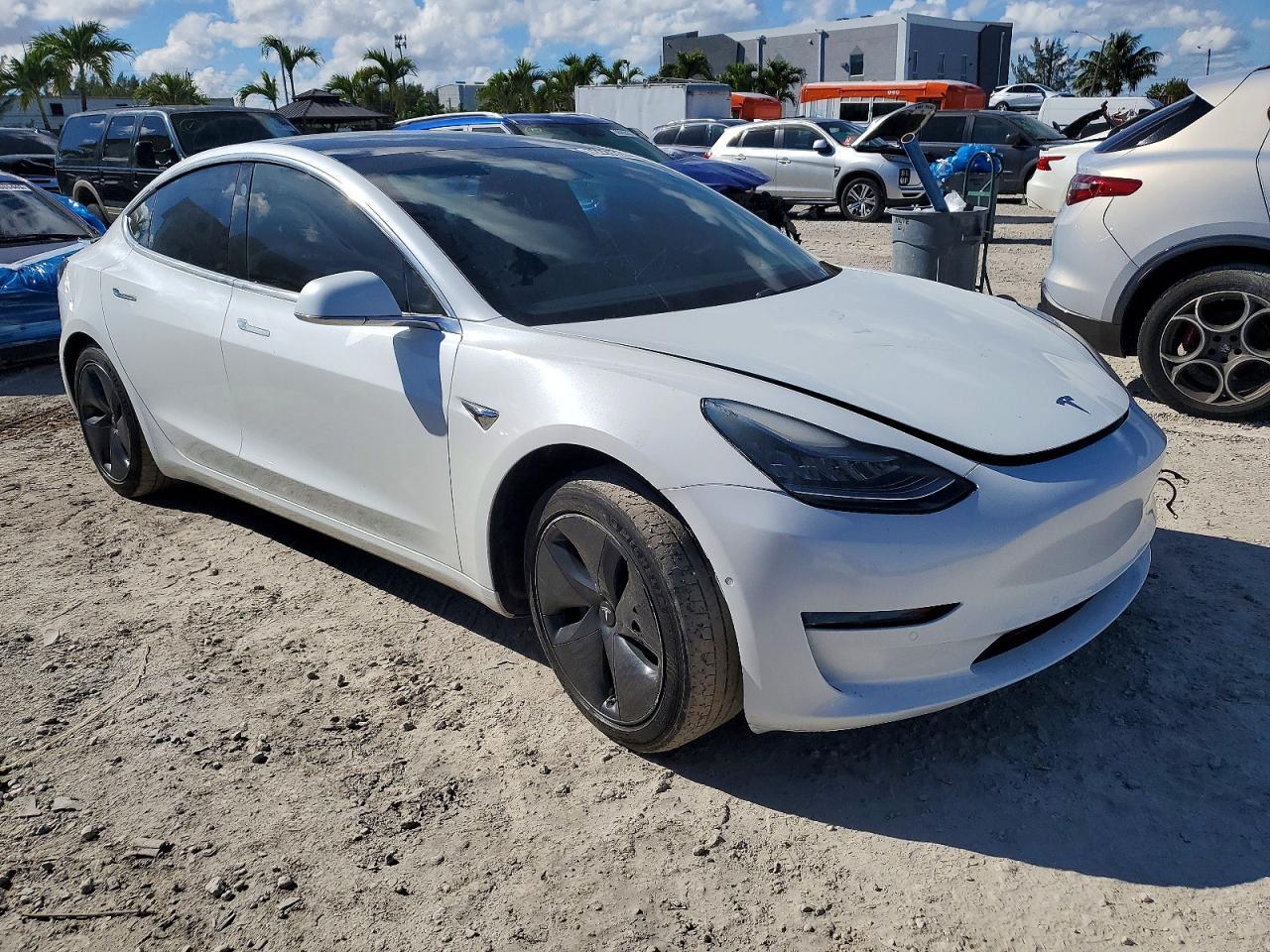2019 TESLA MODEL 3