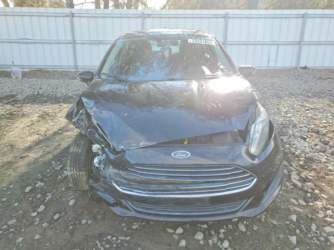 2014 FORD Fiesta