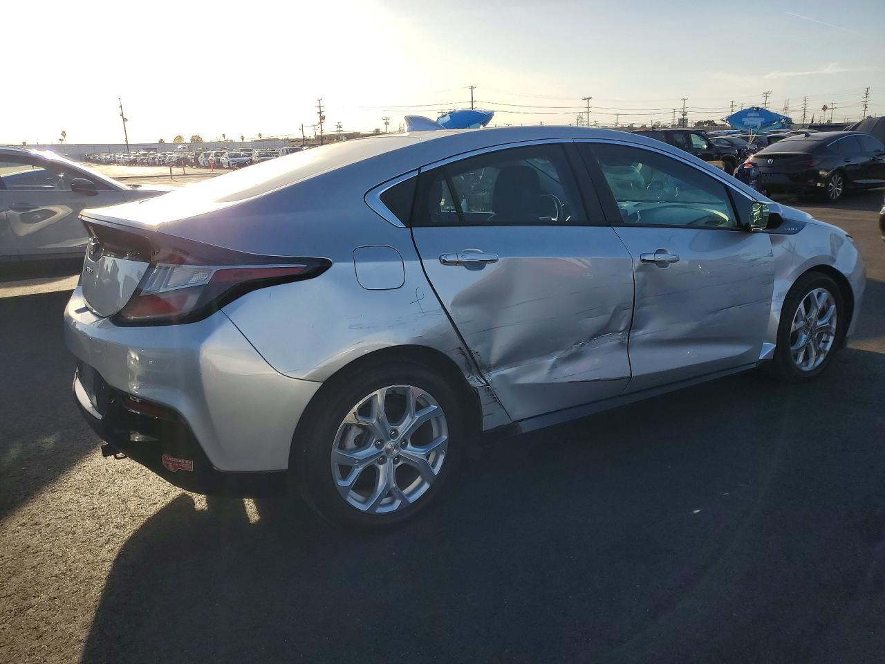 2018 CHEVROLET VOLT
