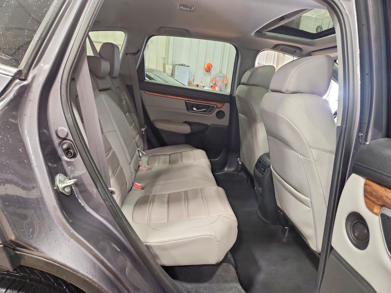 2017 HONDA CR-V