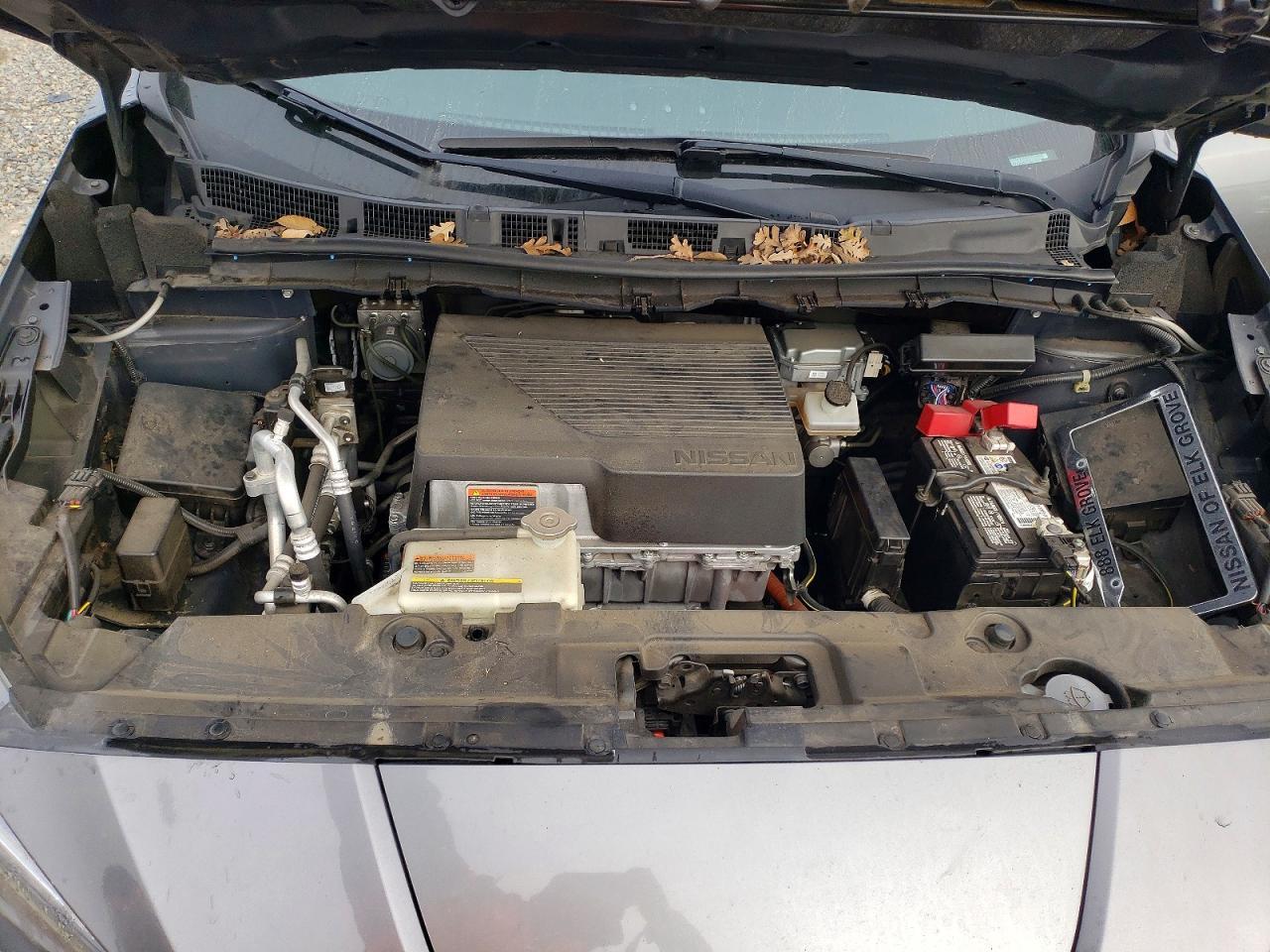 2021 NISSAN LEAF