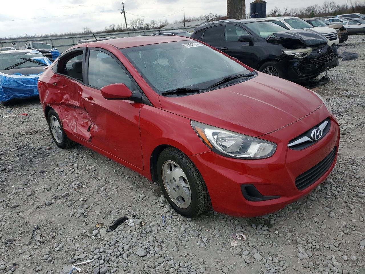 2013 HYUNDAI ACCENT
