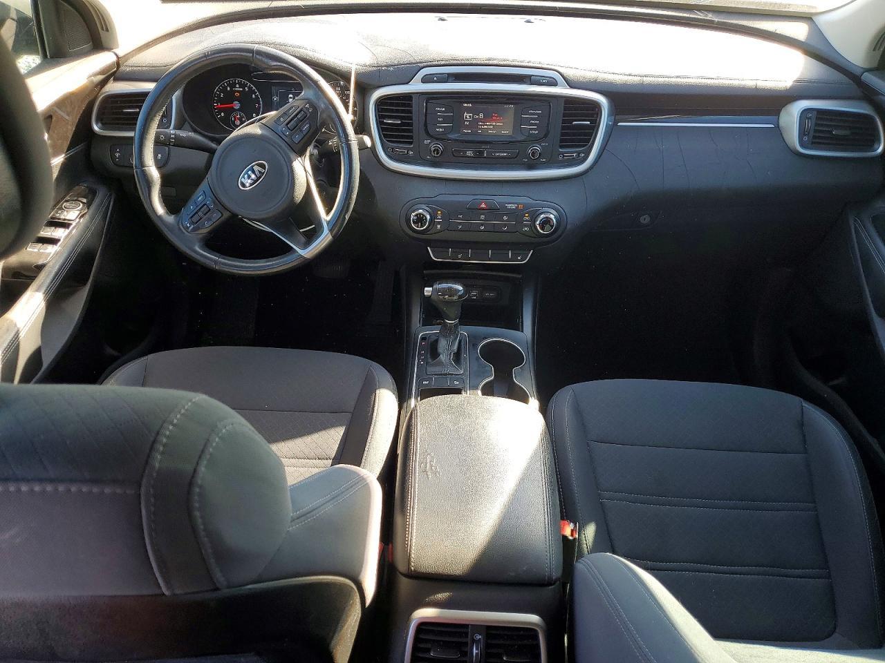 2016 KIA SORENTO