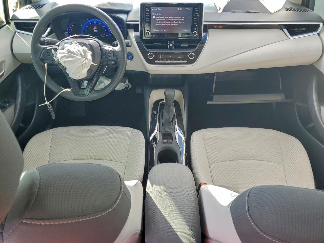 2021 TOYOTA COROLLA