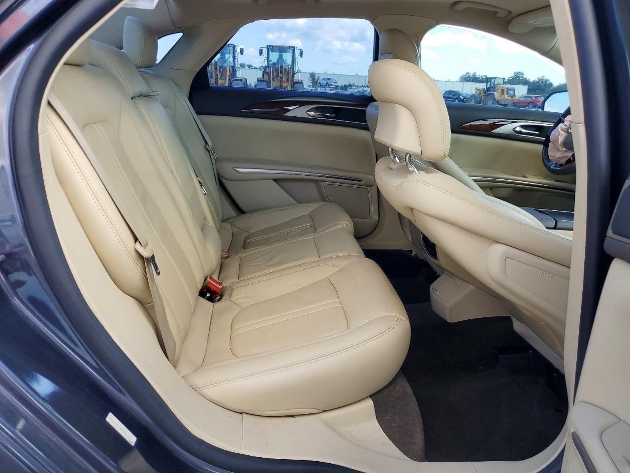 2013 LINCOLN MKZ