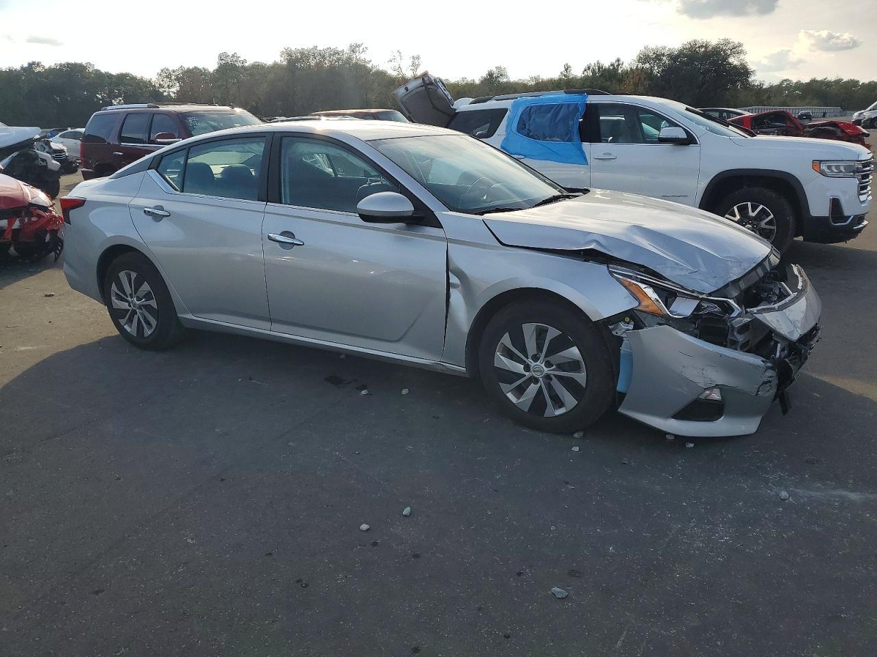 2020 NISSAN ALTIMA
