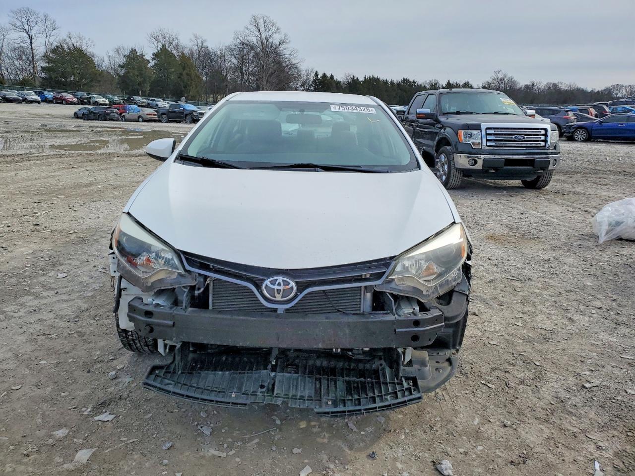 2016 TOYOTA COROLLA