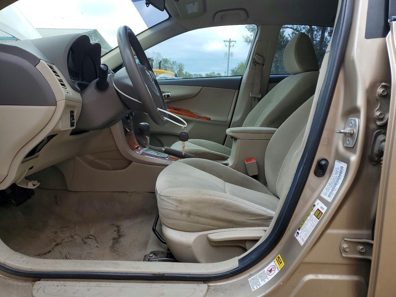 2009 TOYOTA COROLLA