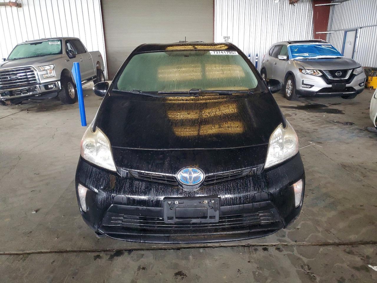 2015 TOYOTA PRIUS