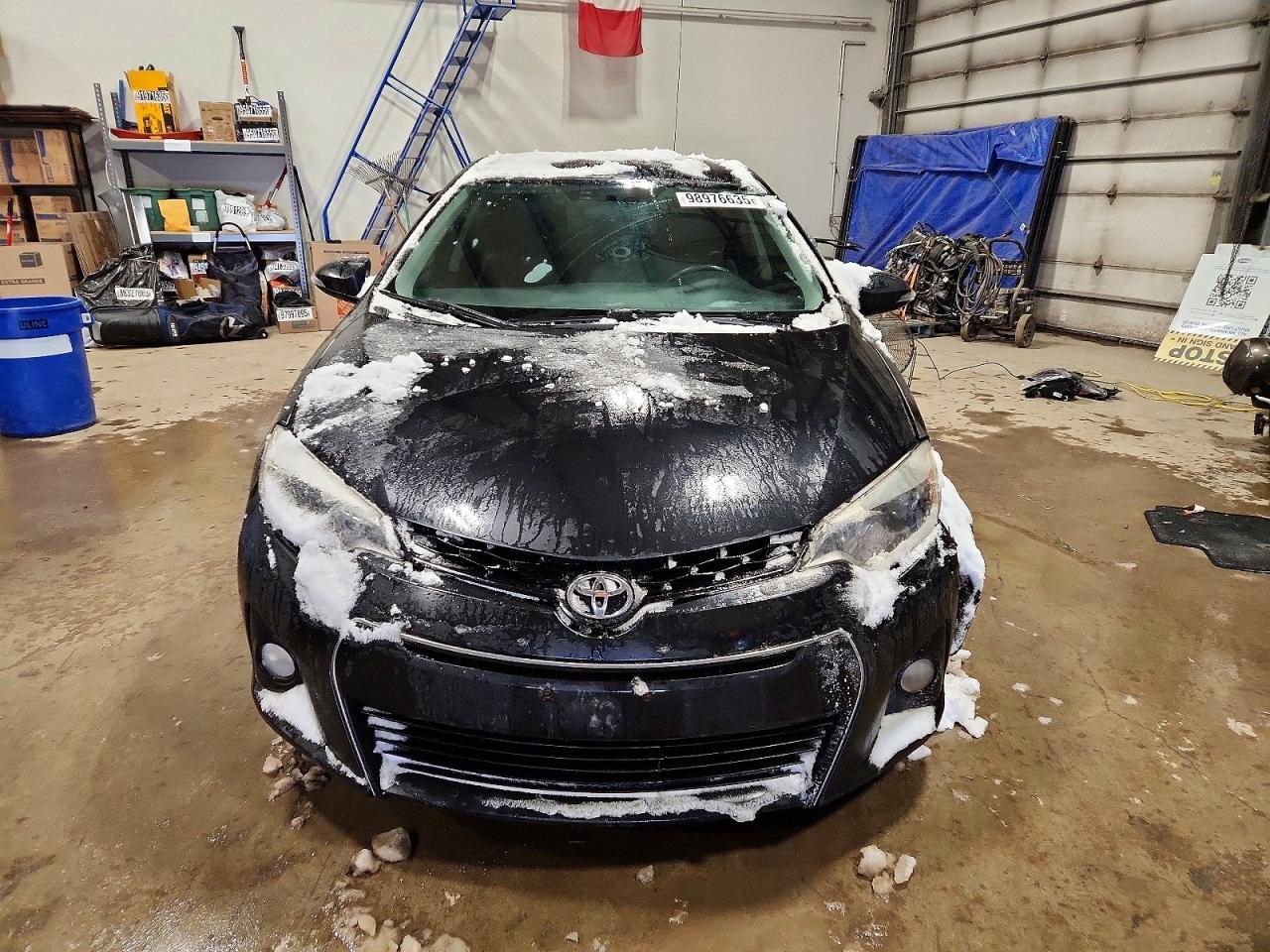2016 TOYOTA COROLLA