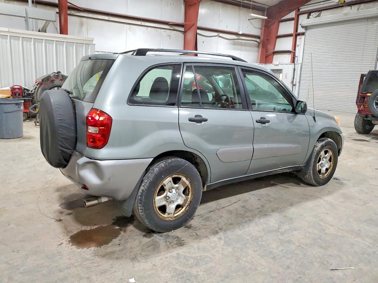 2004 TOYOTA RAV4