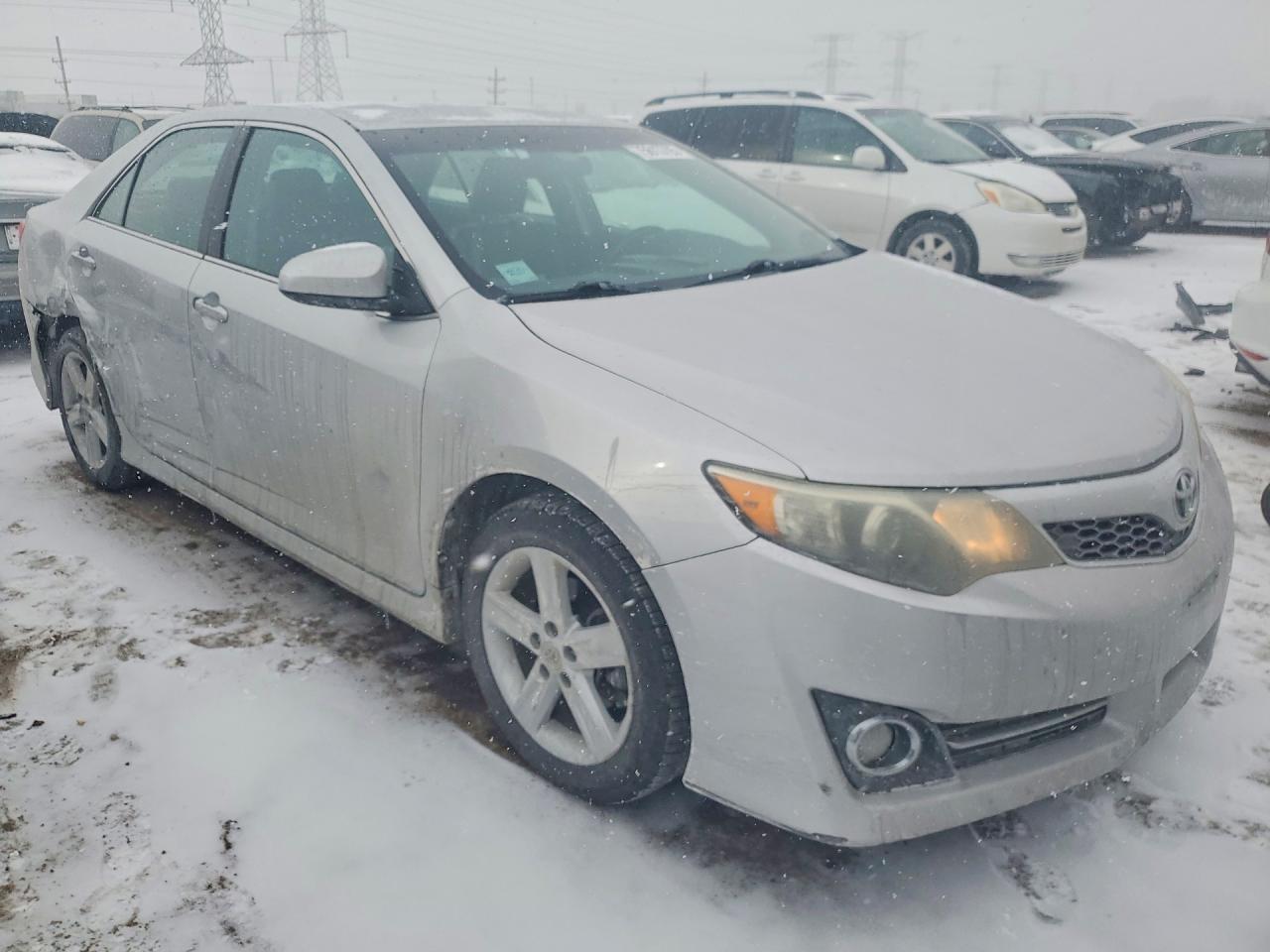 2013 TOYOTA CAMRY