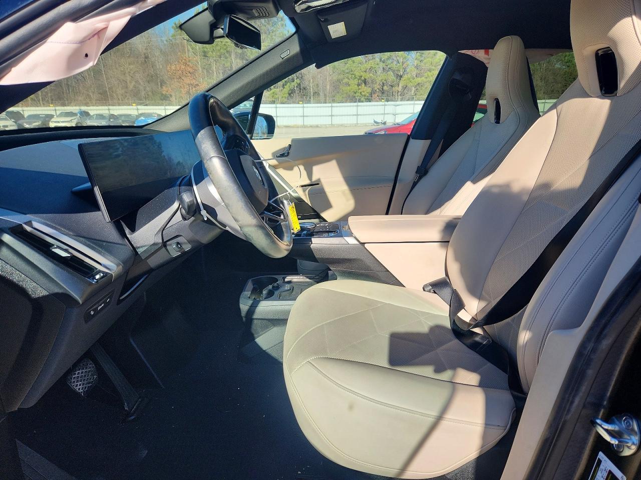2025 BMW iX