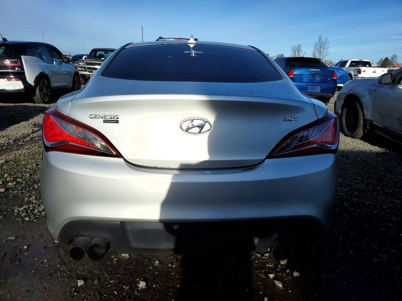 2013 HYUNDAI GENESIS