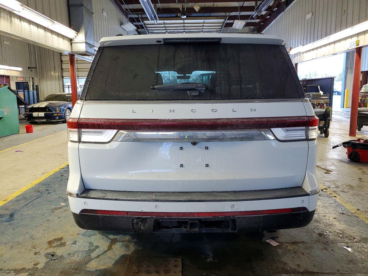 2024 LINCOLN Navigator
