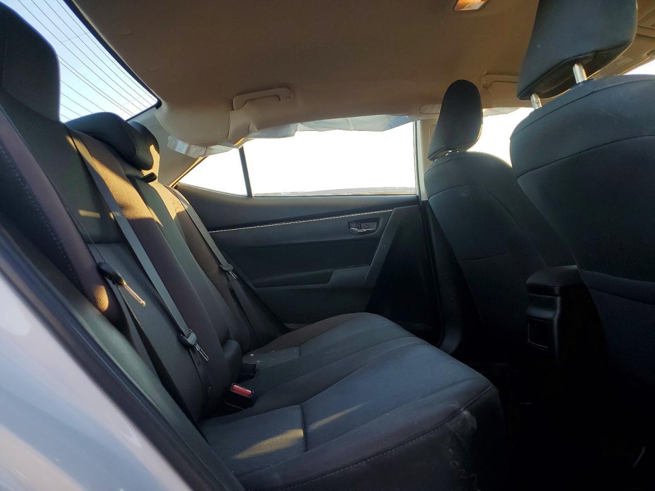 2019 TOYOTA COROLLA