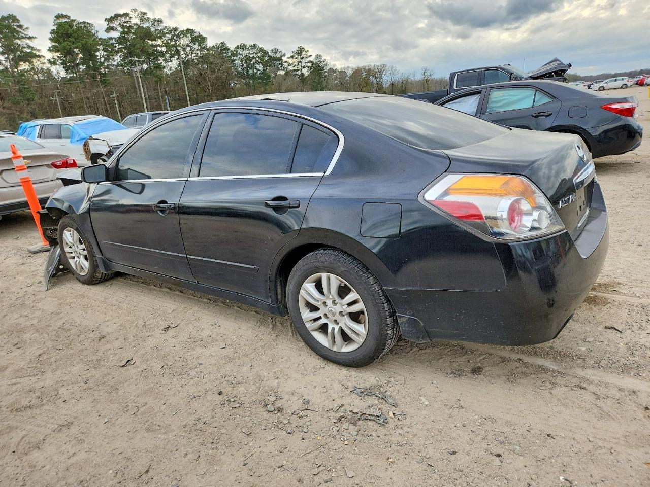 2010 NISSAN ALTIMA