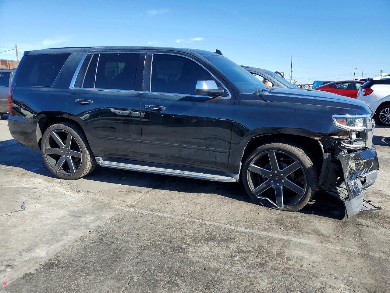 2016 CHEVROLET Tahoe