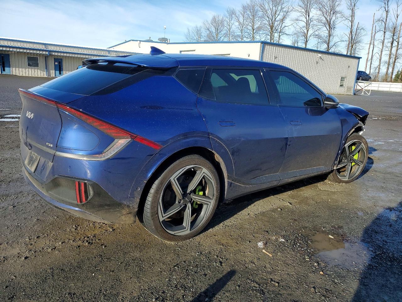 2023 KIA EV6