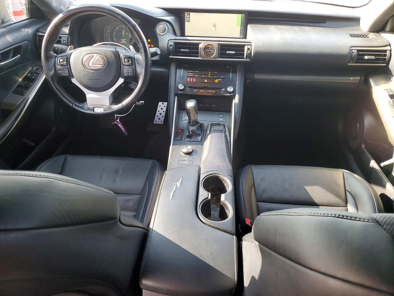 2017 LEXUS IS 300