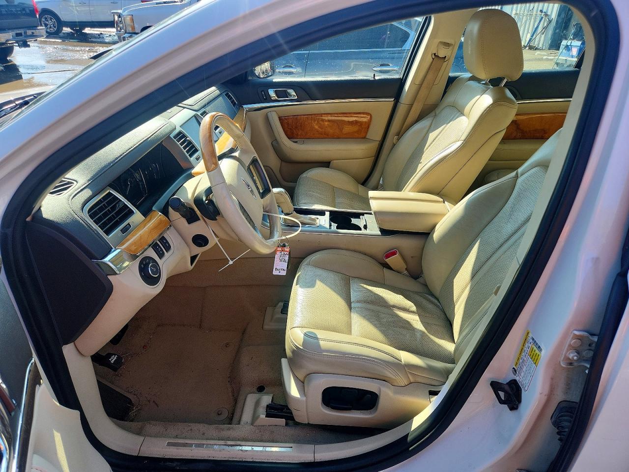 2011 LINCOLN MKS