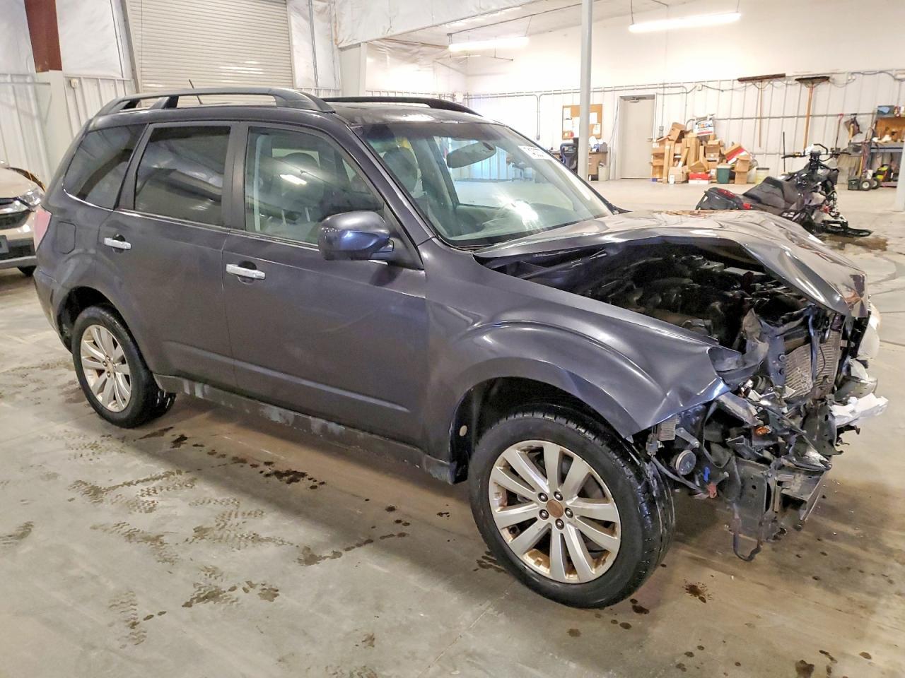 2011 SUBARU FORESTER