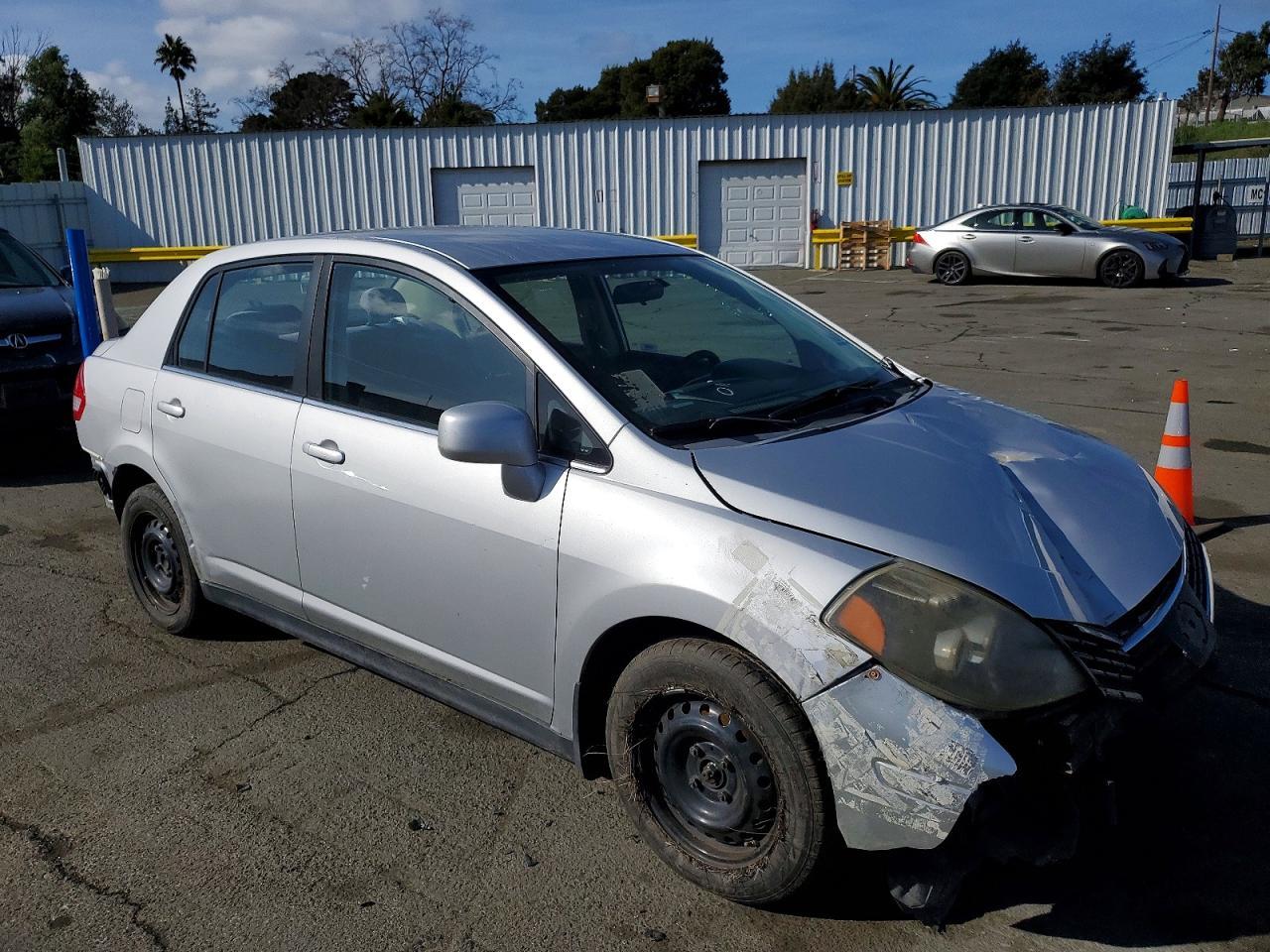 2007 NISSAN VERSA