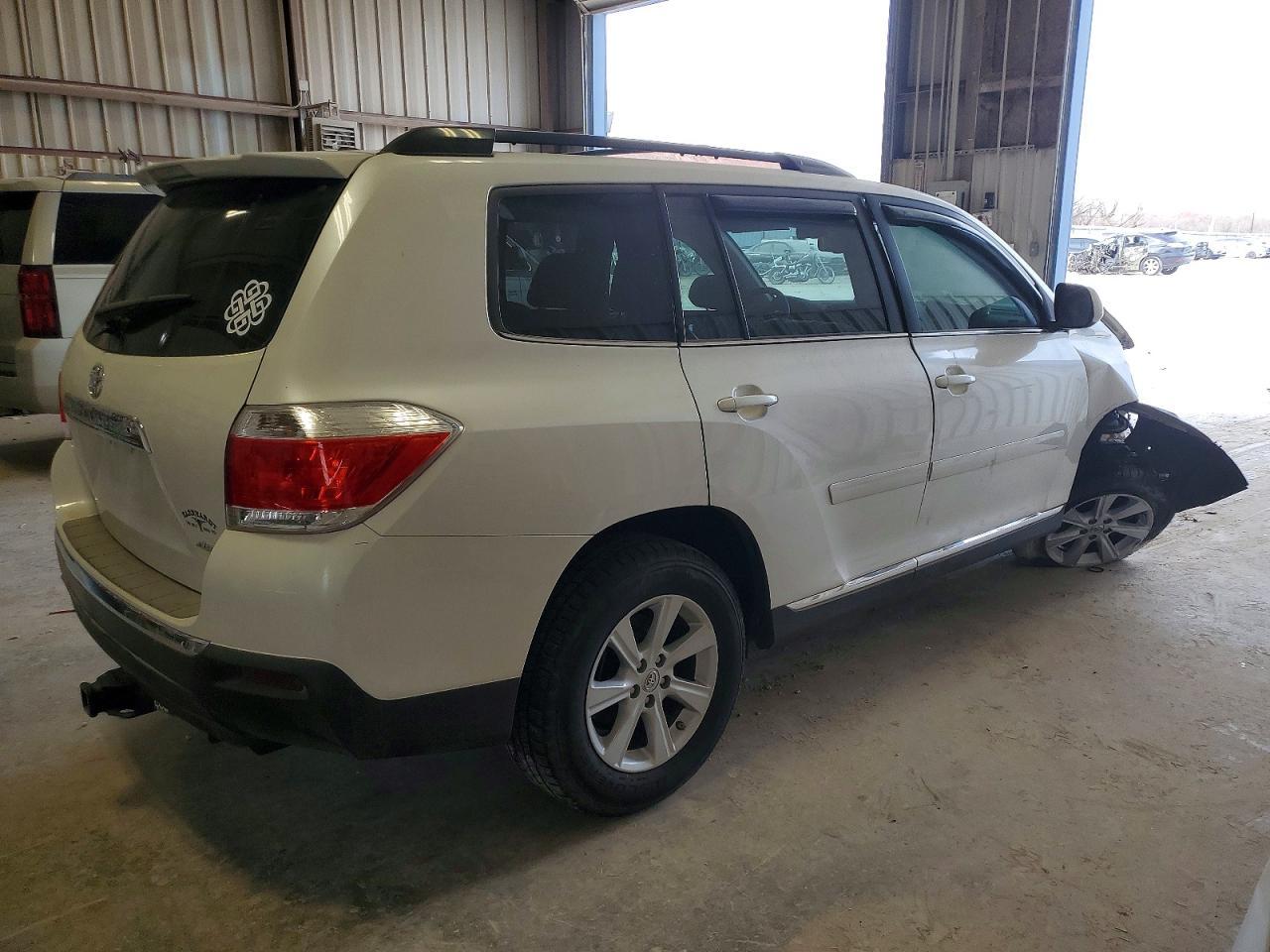 2012 TOYOTA HIGHLANDER