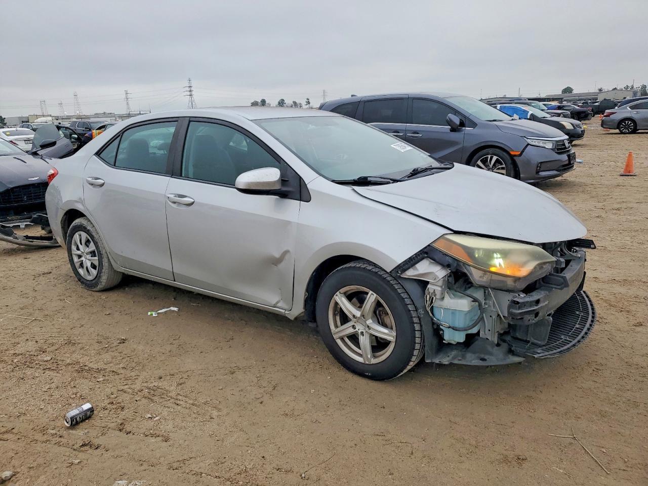 2015 TOYOTA COROLLA