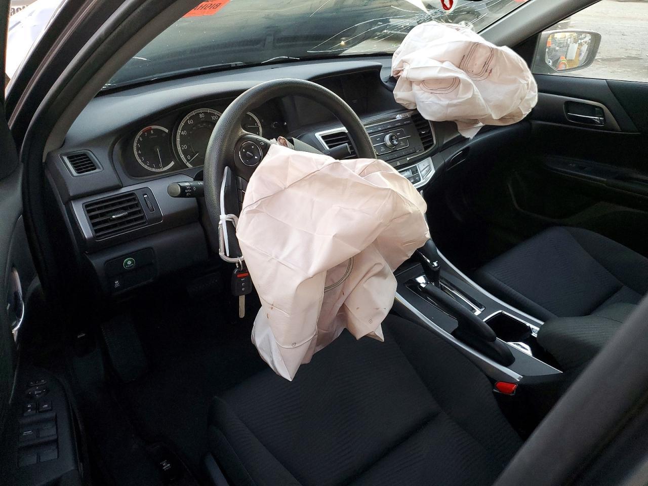 2015 HONDA ACCORD